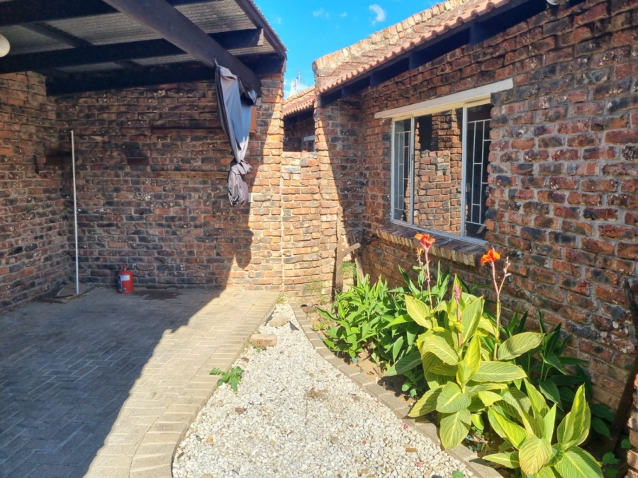 2 Bedroom Property for Sale in Fauna Free State